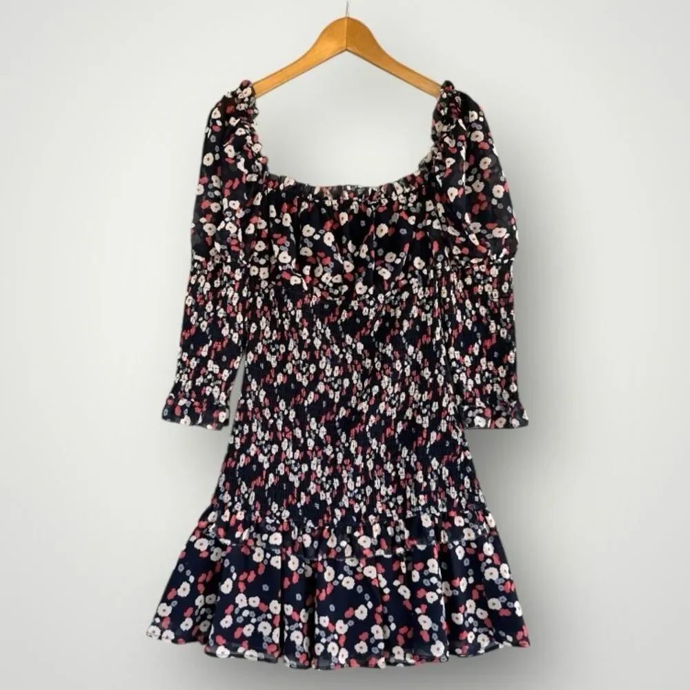 🎉5 for $45🎉 Keepsake dress size XS